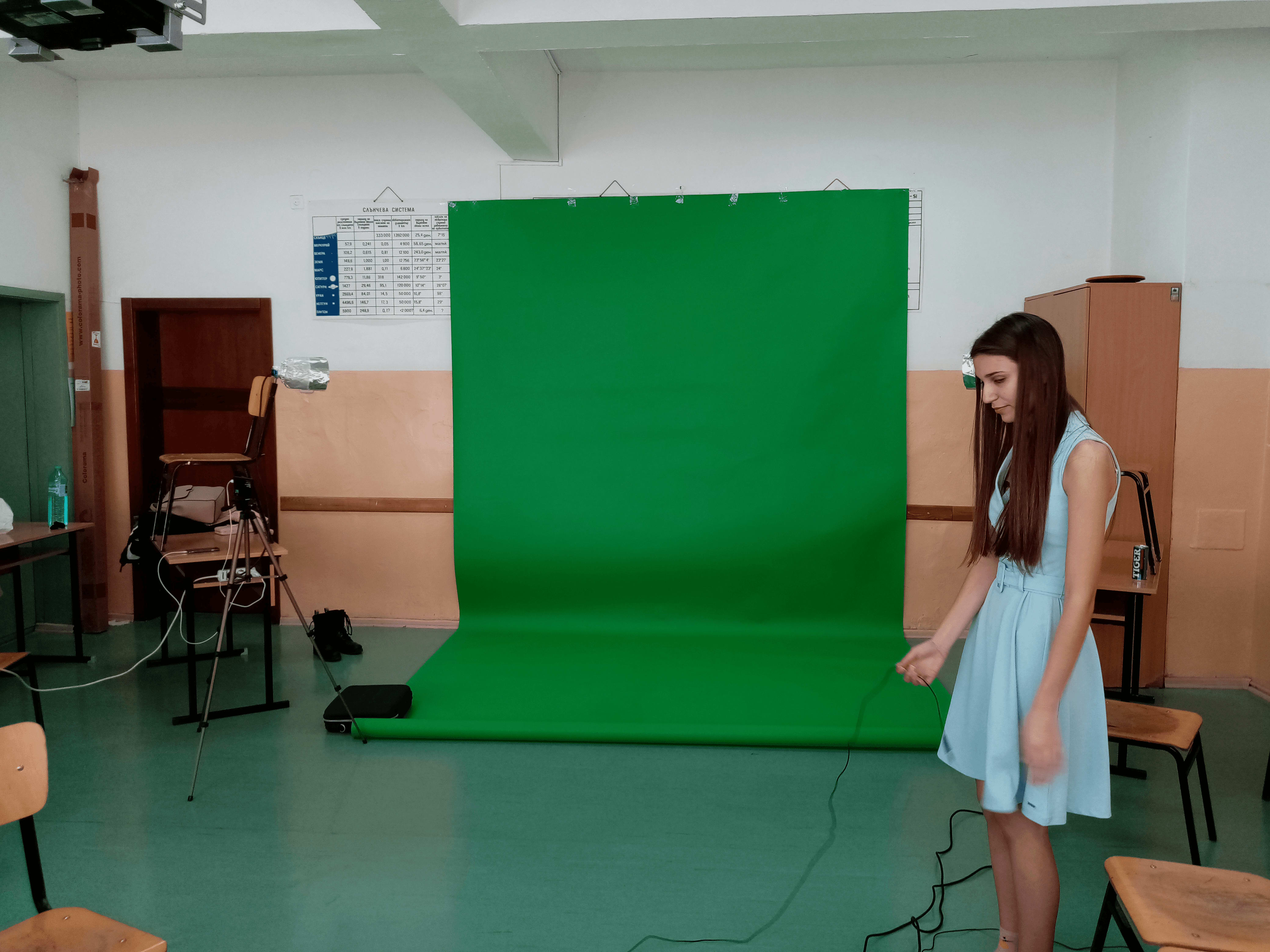 Slide 2 - ППМГ ТВ Сливен - Един ден на снимачната площадка